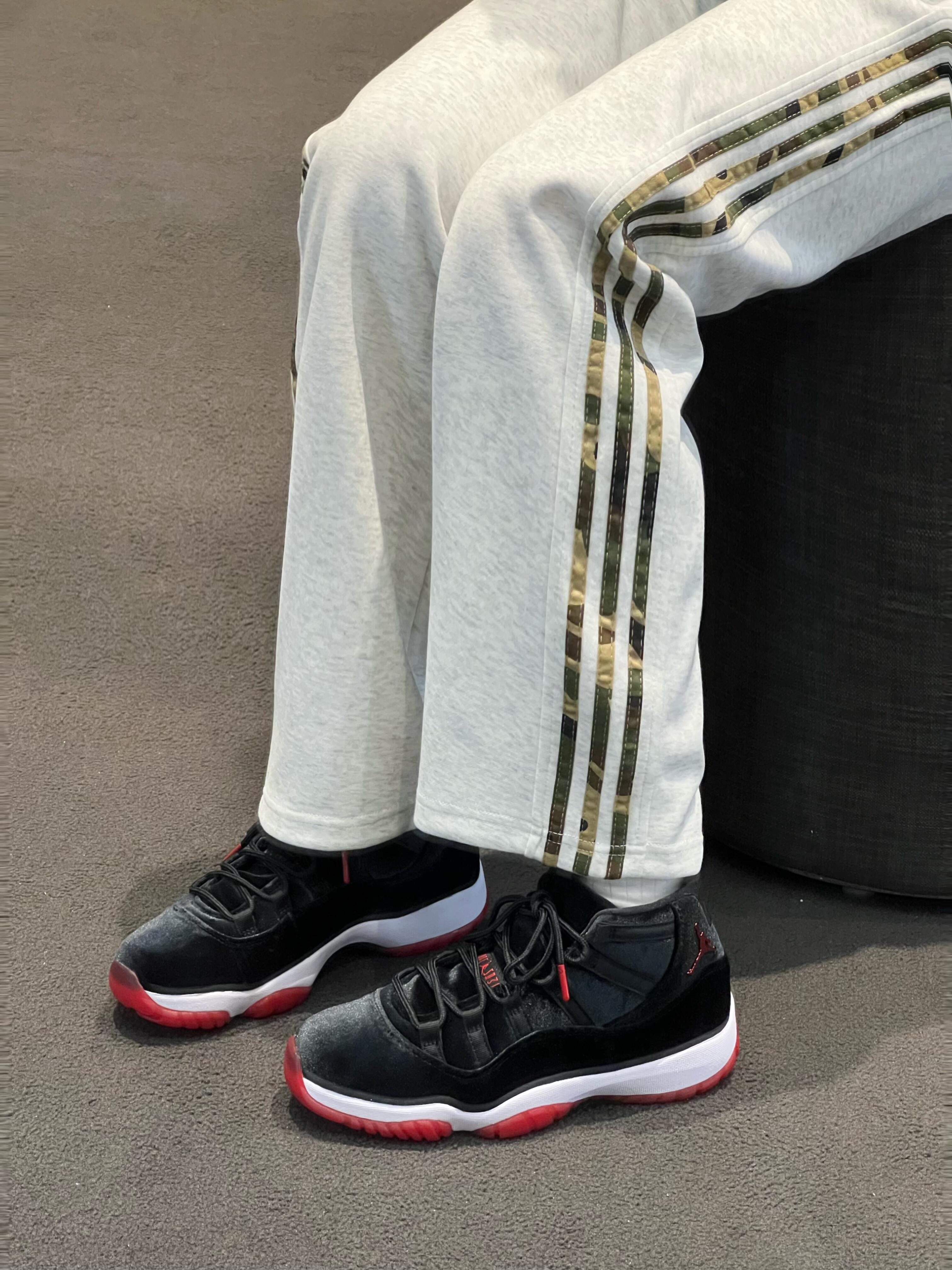 情怀拉满!AJ11黑红丝绒,这才是天花板👑谁的DNA动了?这双AJ11 Low黑红丝绒真的太绝